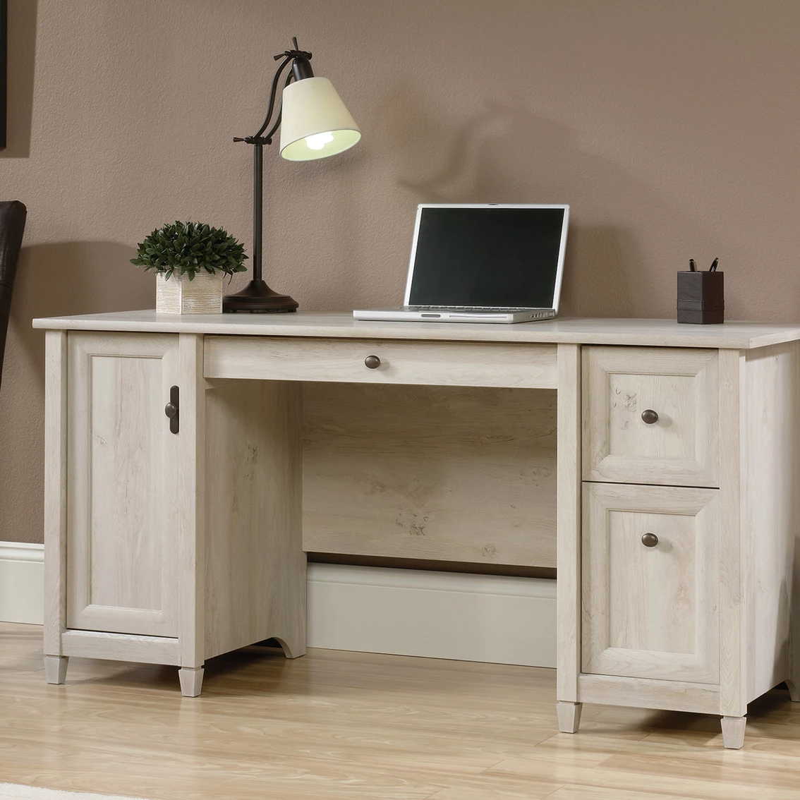 Outlet ???? Sauder Edge Water Computer Desk, Chalked Chestnut ???? 1 Outlet ???? Sauder Edge Water Computer Desk, Chalked Chestnut ????