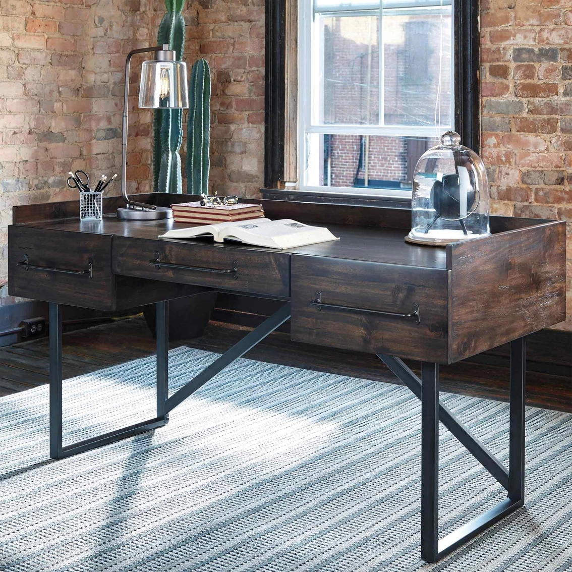 Outlet ???? Signature Design By Ashley Starmore 63 In. Home Office Desk ✔️ 1 Outlet ???? Signature Design By Ashley Starmore 63 In. Home Office Desk ✔️