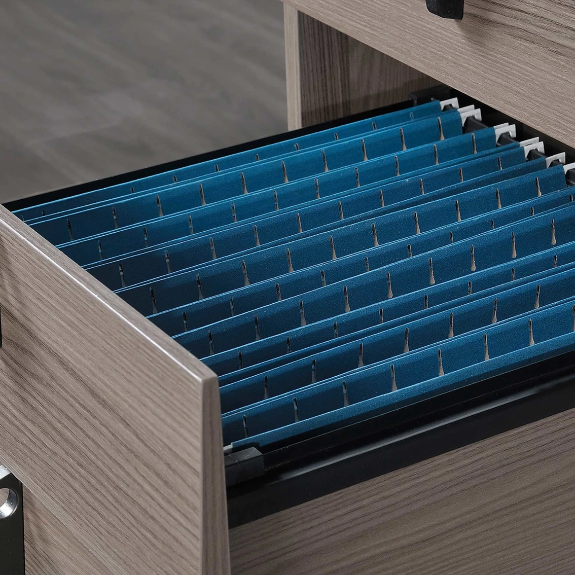 Budget ⭐ Sauder International Lux Executive Desk ???? 5 Budget ⭐ Sauder International Lux Executive Desk ???? - Image 5