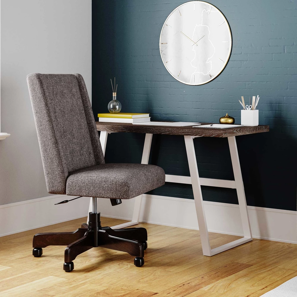 Best reviews of ❤️ Signature Design By Ashley Dorrinson Home Office Desk ✨ 4 Best reviews of ❤️ Signature Design By Ashley Dorrinson Home Office Desk ✨ - Image 4